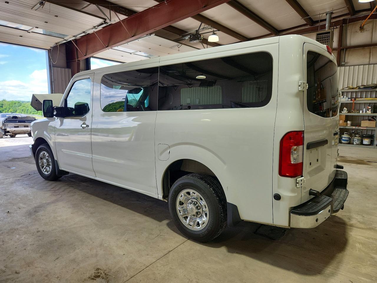 2018 Nissan Nv 3500 Hd Sl Delivery Van - Фото 2
