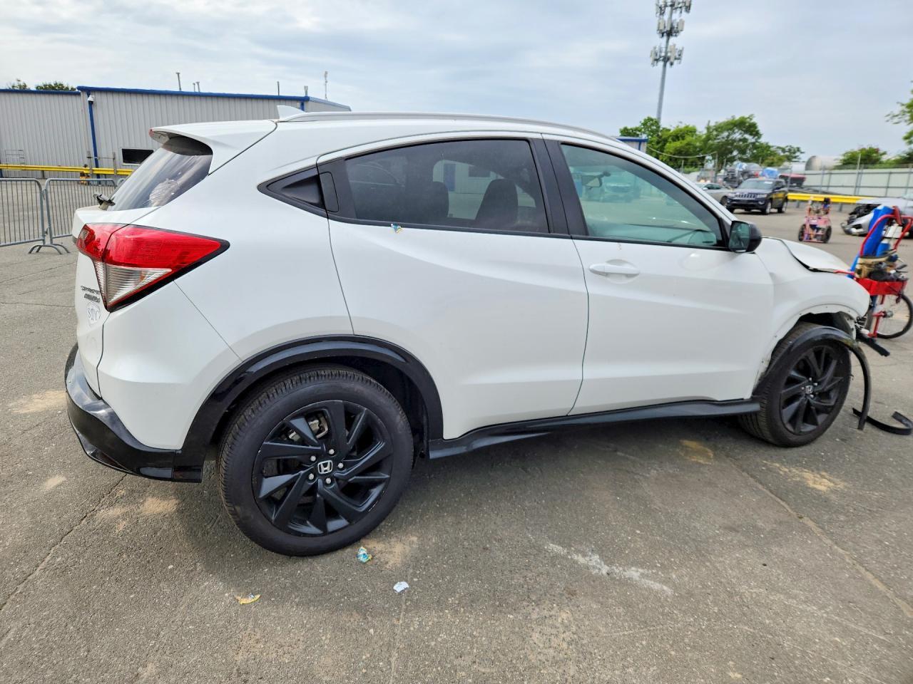 2021 Honda Hr-V Sport - Image 3
