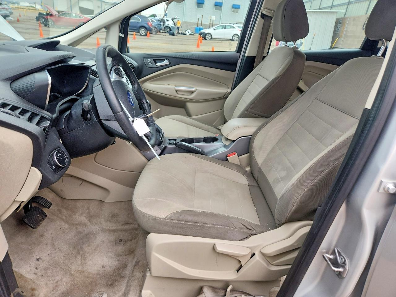 2015 Ford C-Max Se - Фото 7
