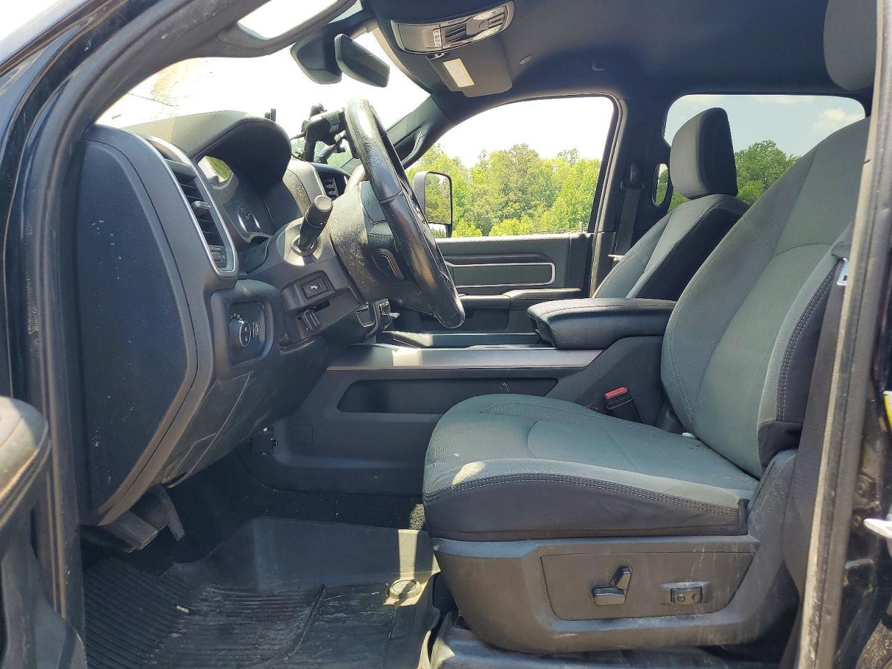 2022 Ram 3500 Big Horn/Lone Star - Image 7