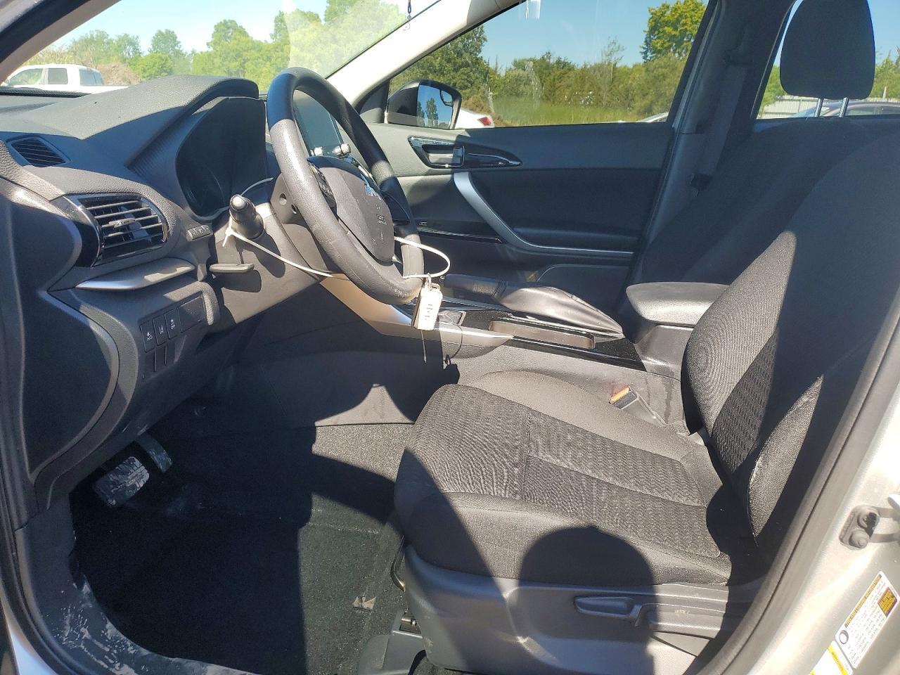 2024 Mitsubishi Eclipse Cross Le - Фото 7
