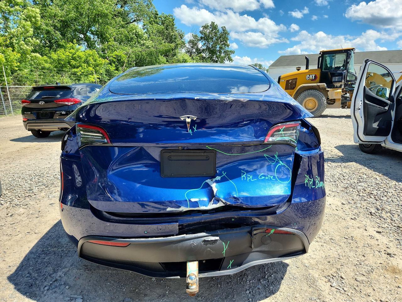 2022 Tesla Model Y - Фото 6
