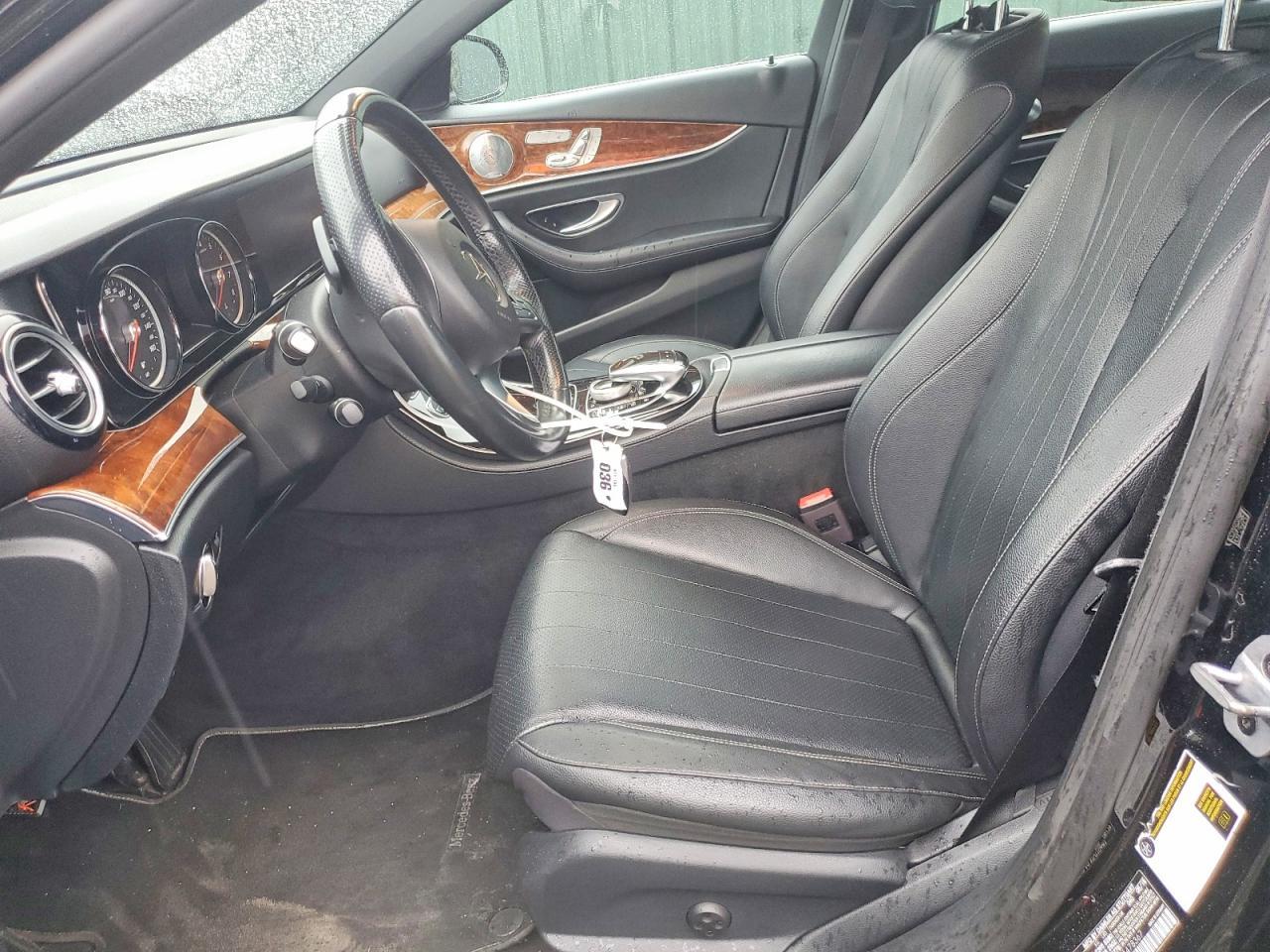 2018 Mercedes-Benz E 300 4Matic - Фото 7