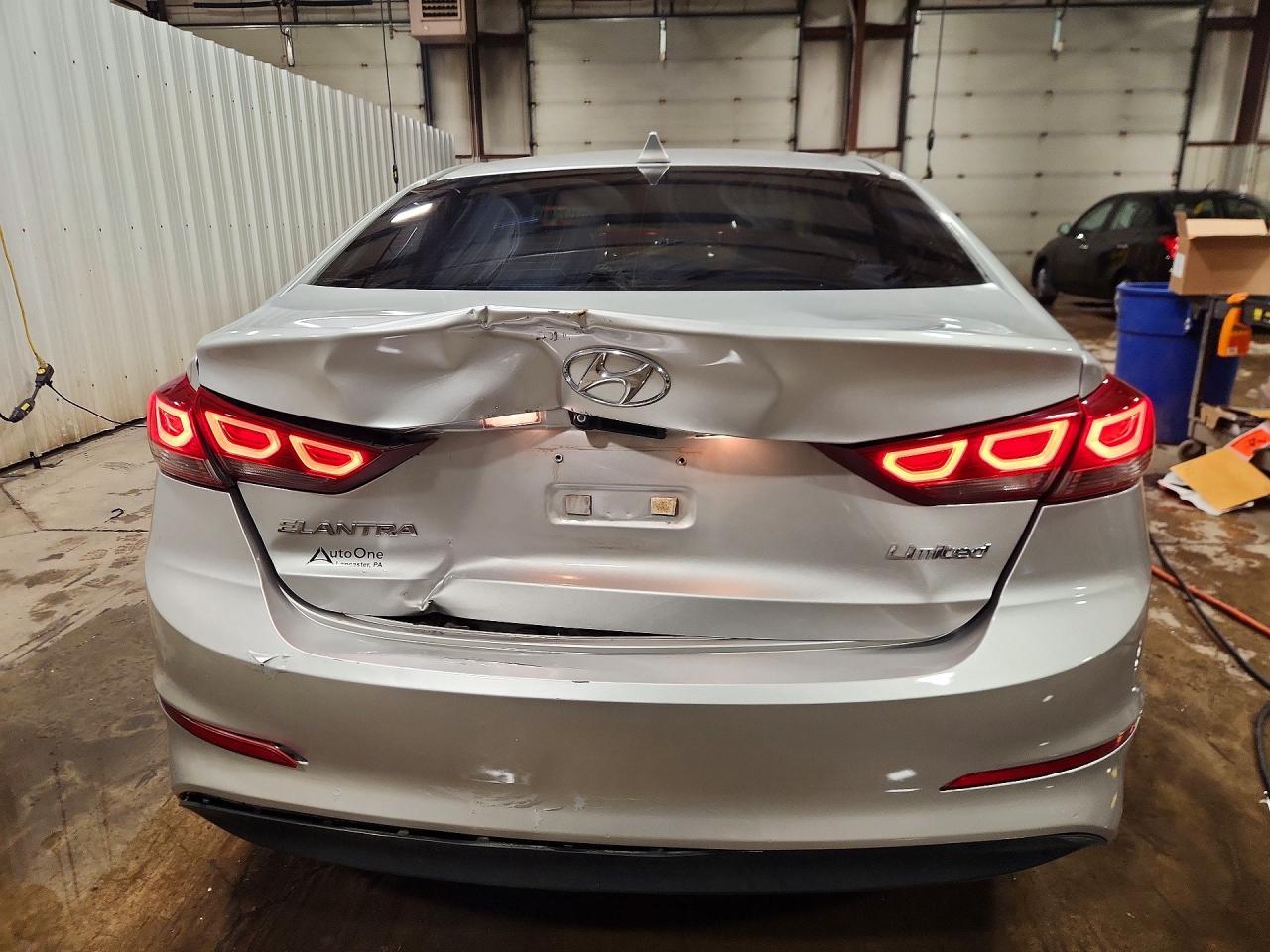 2017 Hyundai Elantra Limited - Фото 6