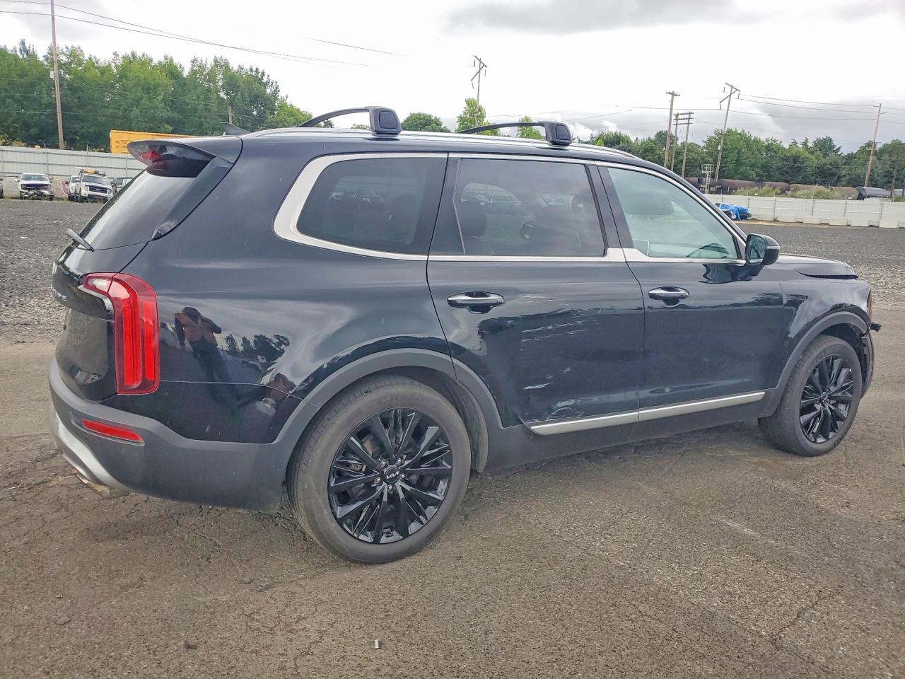 2022 Kia Telluride Sx - Фото 3