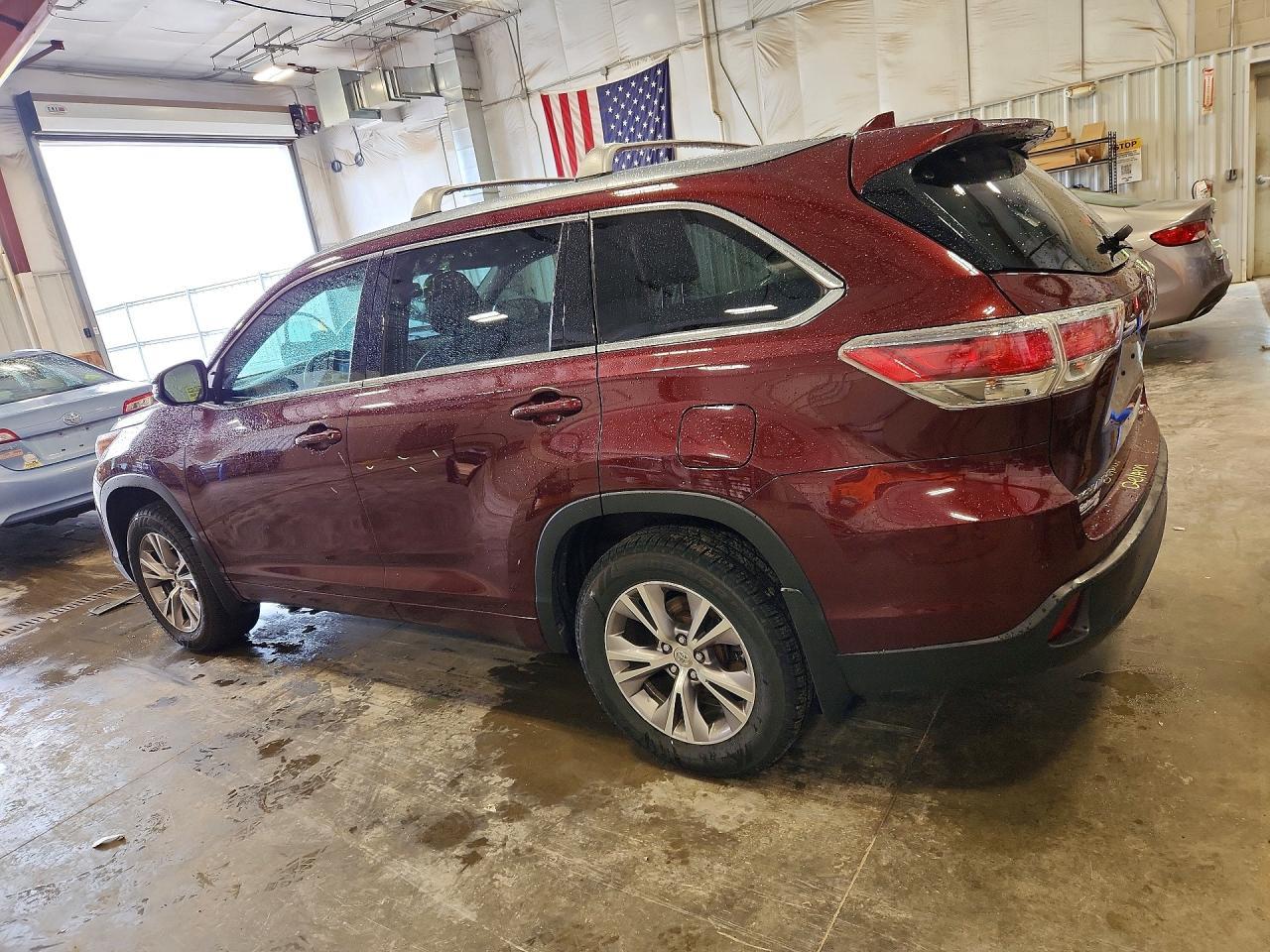 2015 Toyota Highlander Xle - Фото 2
