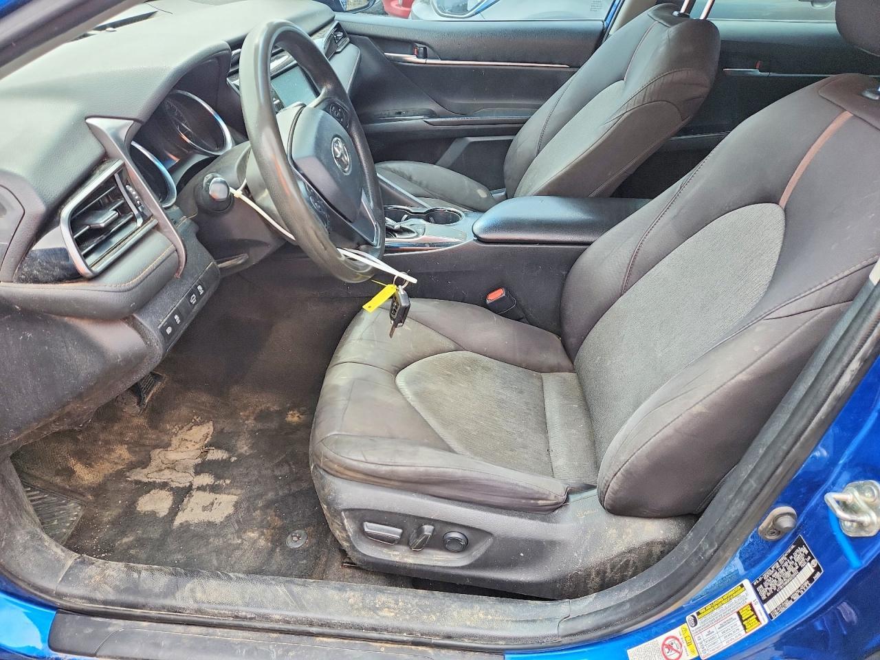 2019 Toyota Camry Le - Image 7