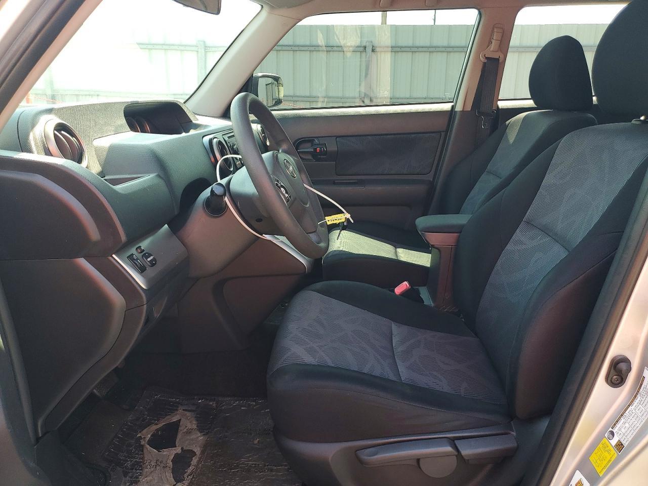 2012 Scion Xb Base - Фото 7