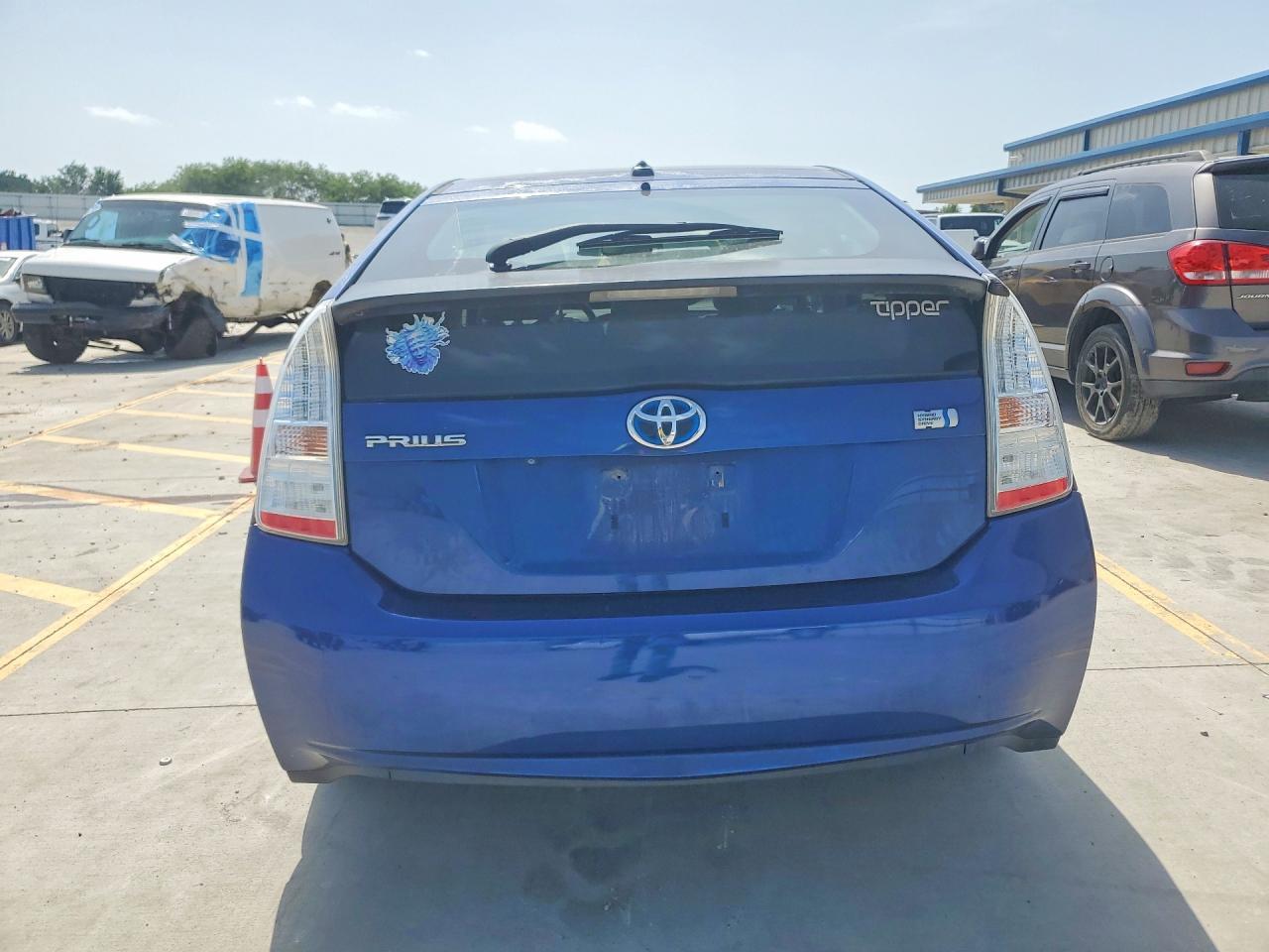 2010 Toyota Prius Iv - Image 6