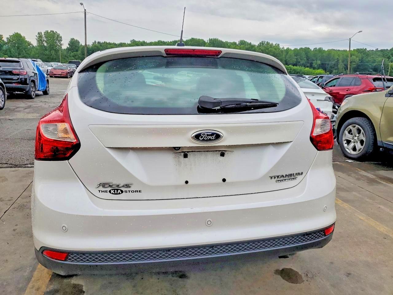 2014 Ford Focus Titanium - Image 6