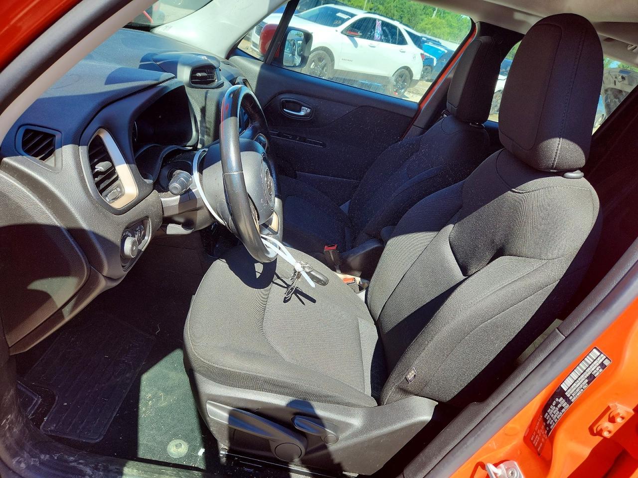 2016 Jeep Renegade Latitude - Фото 7
