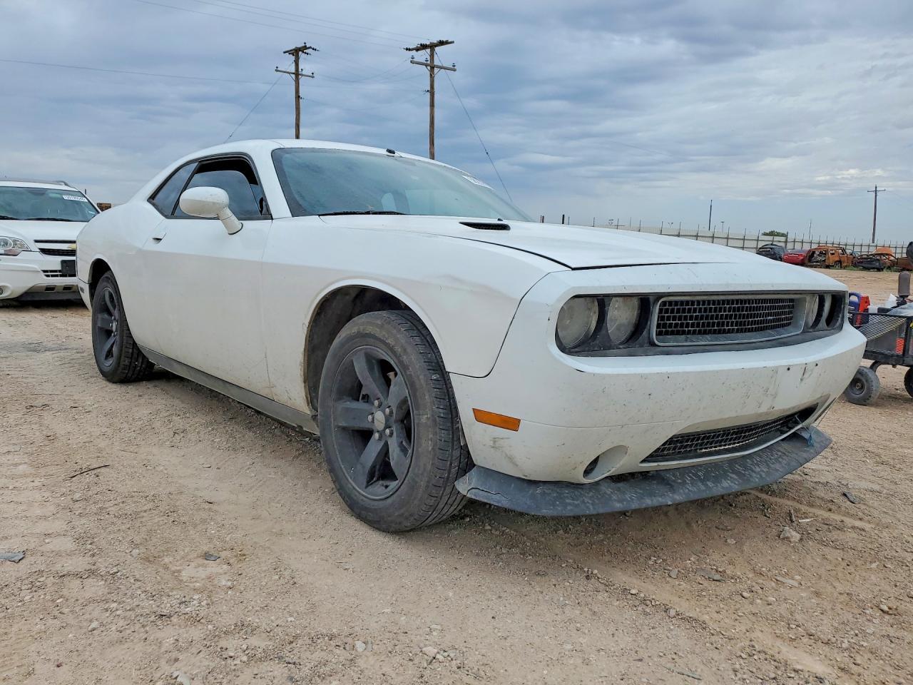 2014 Dodge Challenger Sxt - Image 4