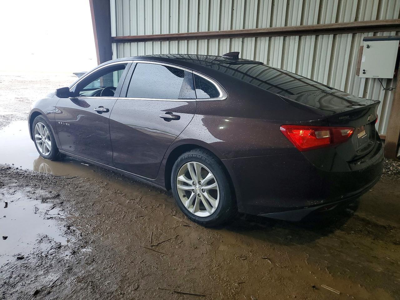 2016 Chevrolet Malibu Lt - Image 2