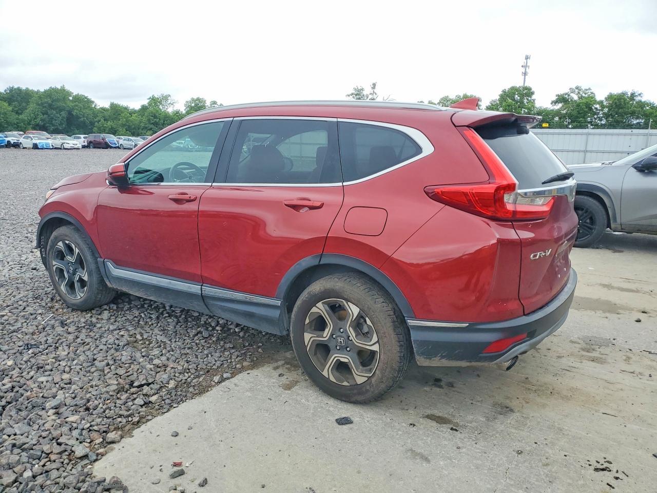 2018 Honda Cr-V Touring - Image 2