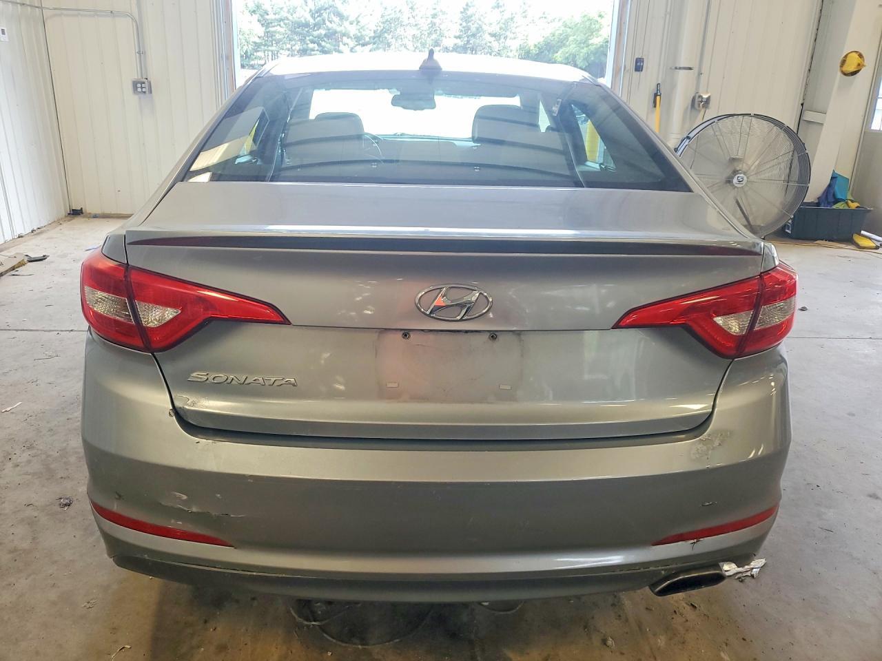 2015 Hyundai Sonata Se - Image 6