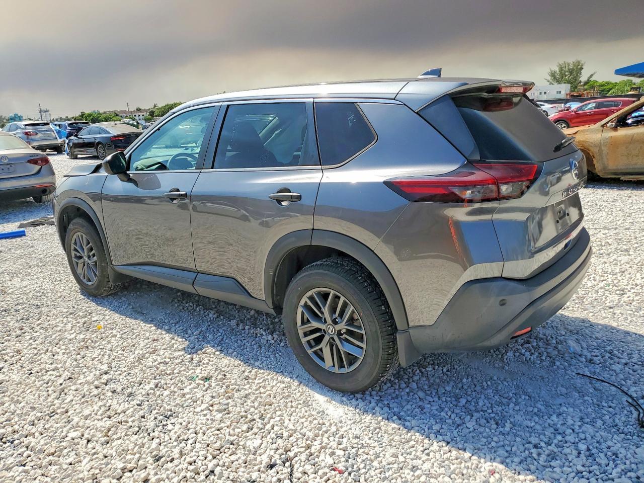 2021 Nissan Rogue S - Image 2