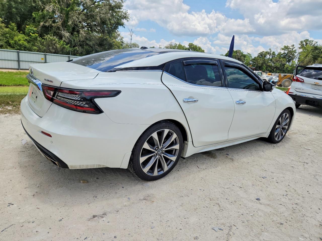 2021 Nissan Maxima Platinum - Фото 3