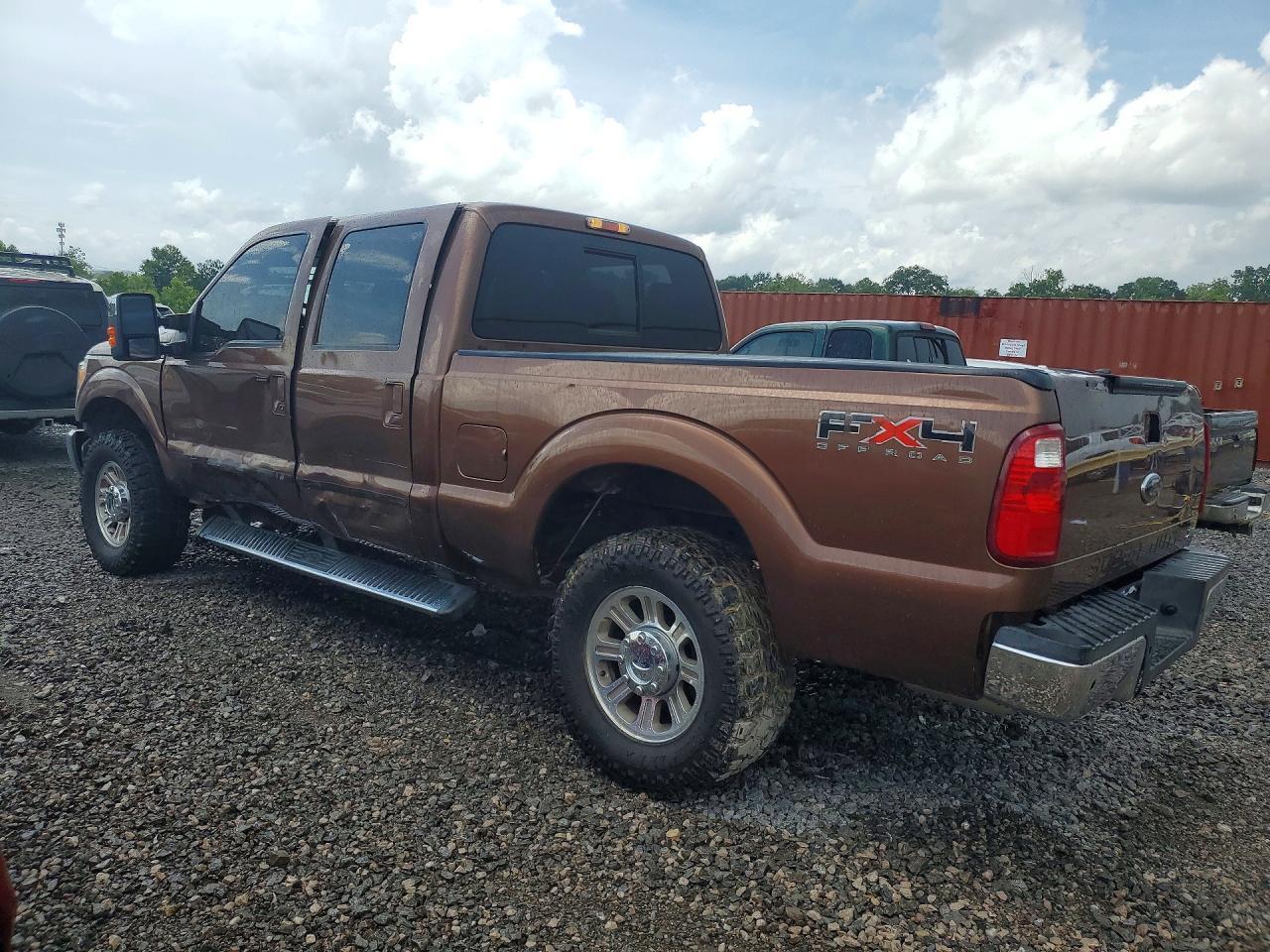 2011 Ford F250 Super Duty - Фото 2