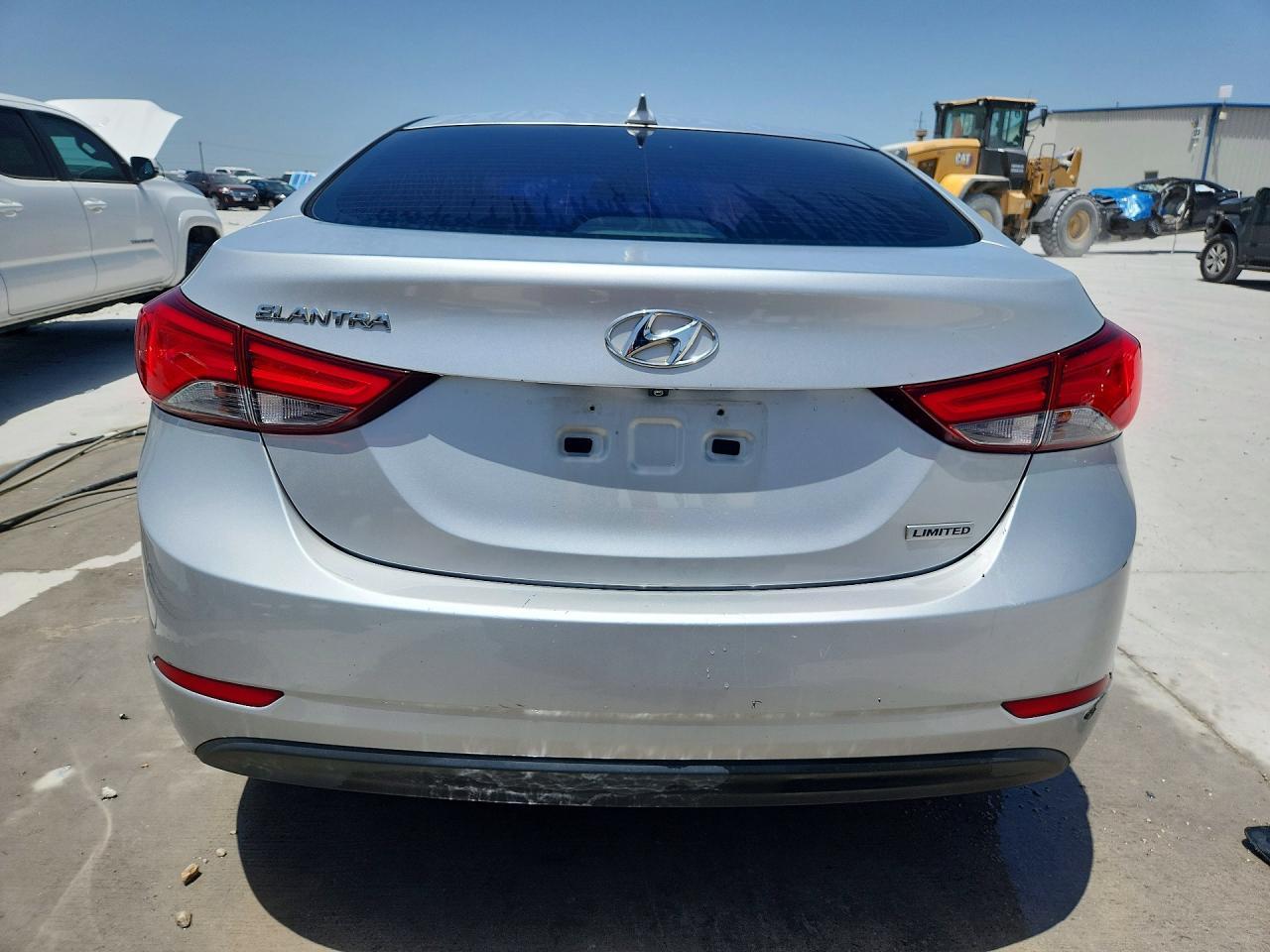 2015 Hyundai Elantra Limited - Фото 6