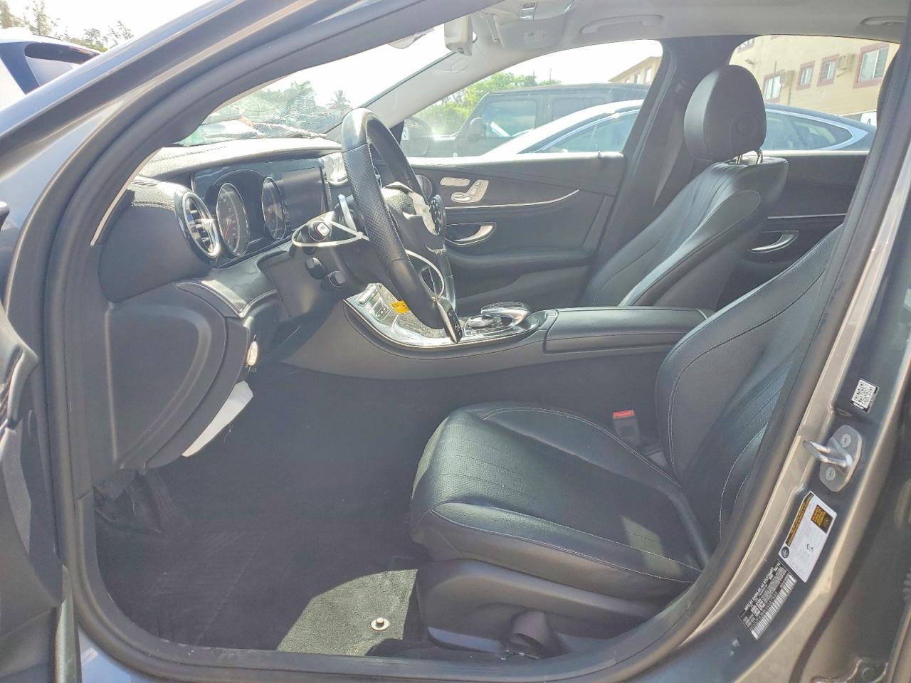 2017 Mercedes-Benz E 300 - Image 7