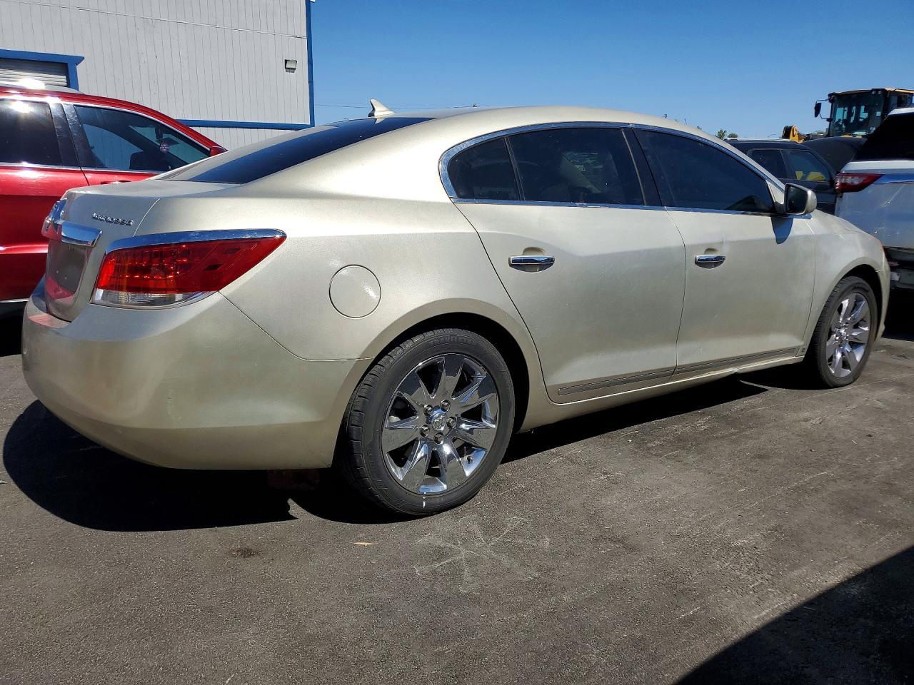 2010 Buick Lacrosse Cx - Image 3