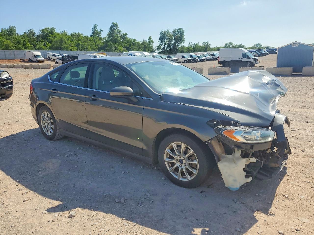 2016 Ford Fusion S - Image 4