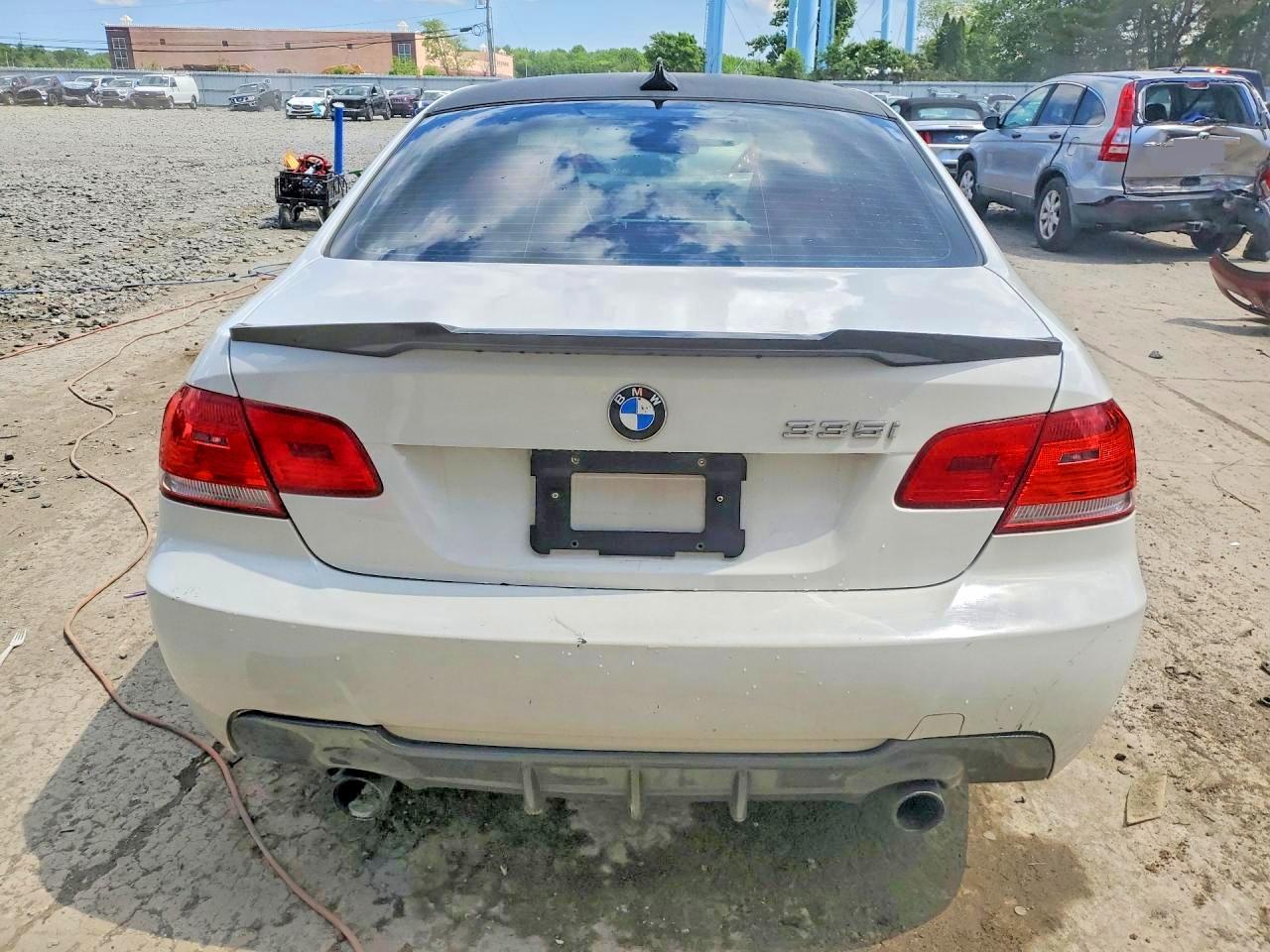 2009 BMW 335 I - Фото 6