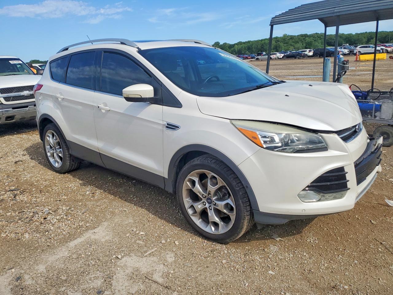 2016 Ford Escape Titanium - Фото 4