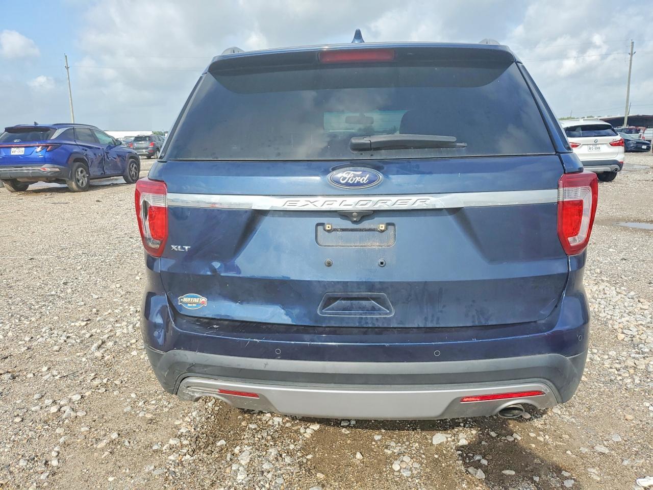 2017 Ford Explorer Xlt - Фото 6