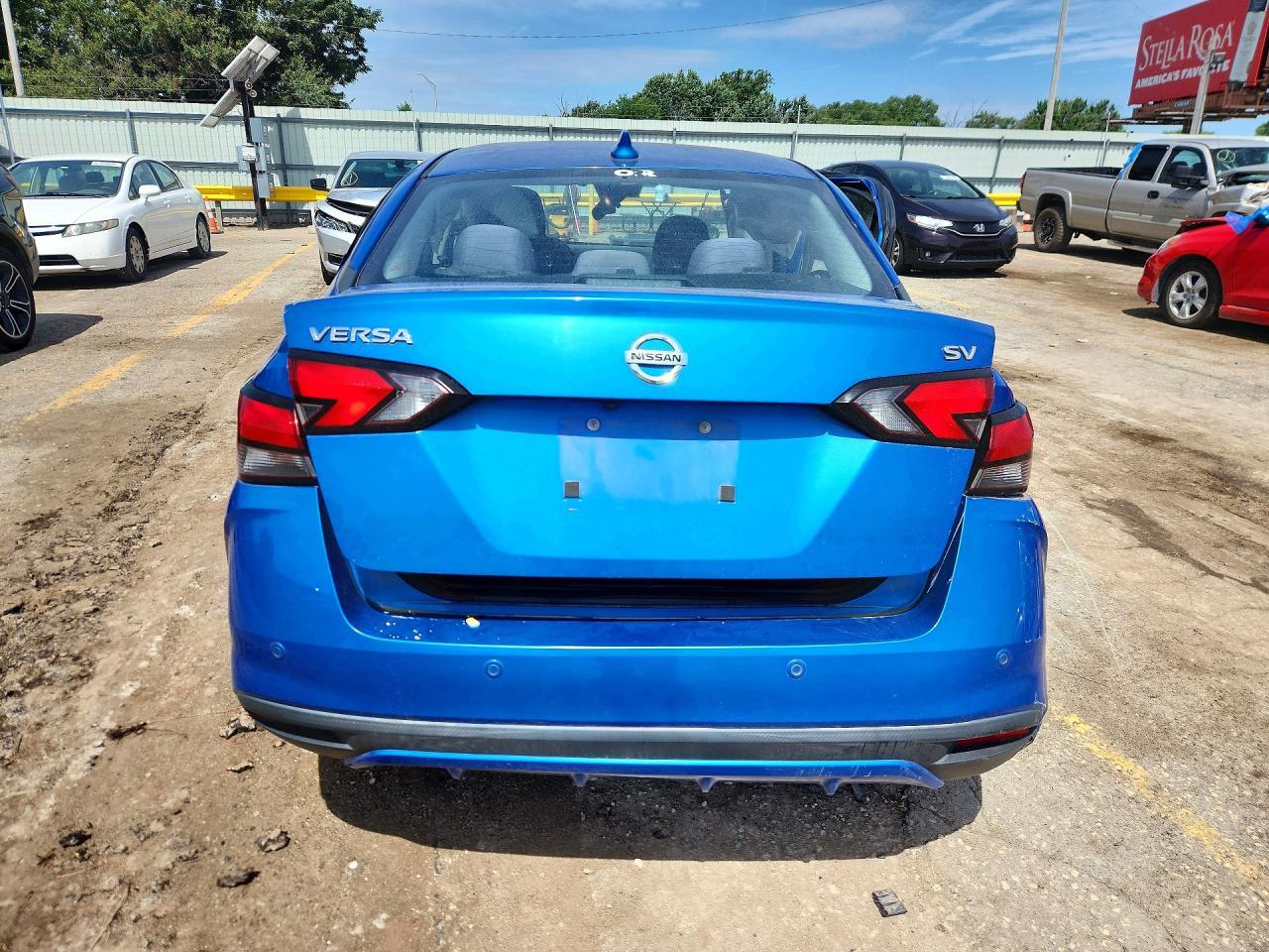 2020 Nissan Versa Sv - Image 6