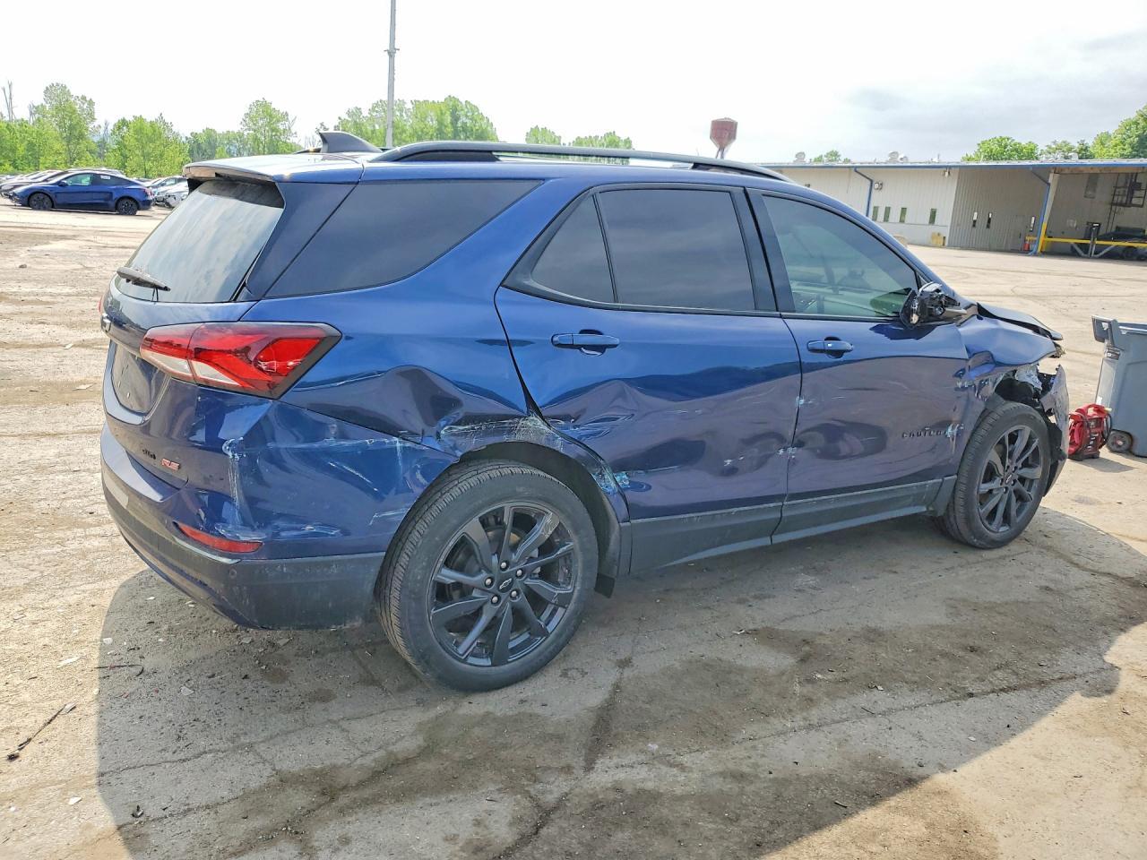 2022 Chevrolet Equinox Rs - Image 3