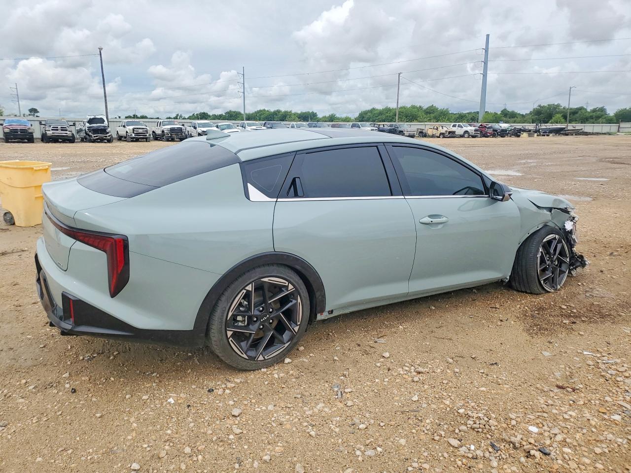 2025 Kia K4 Gt Line - Фото 3
