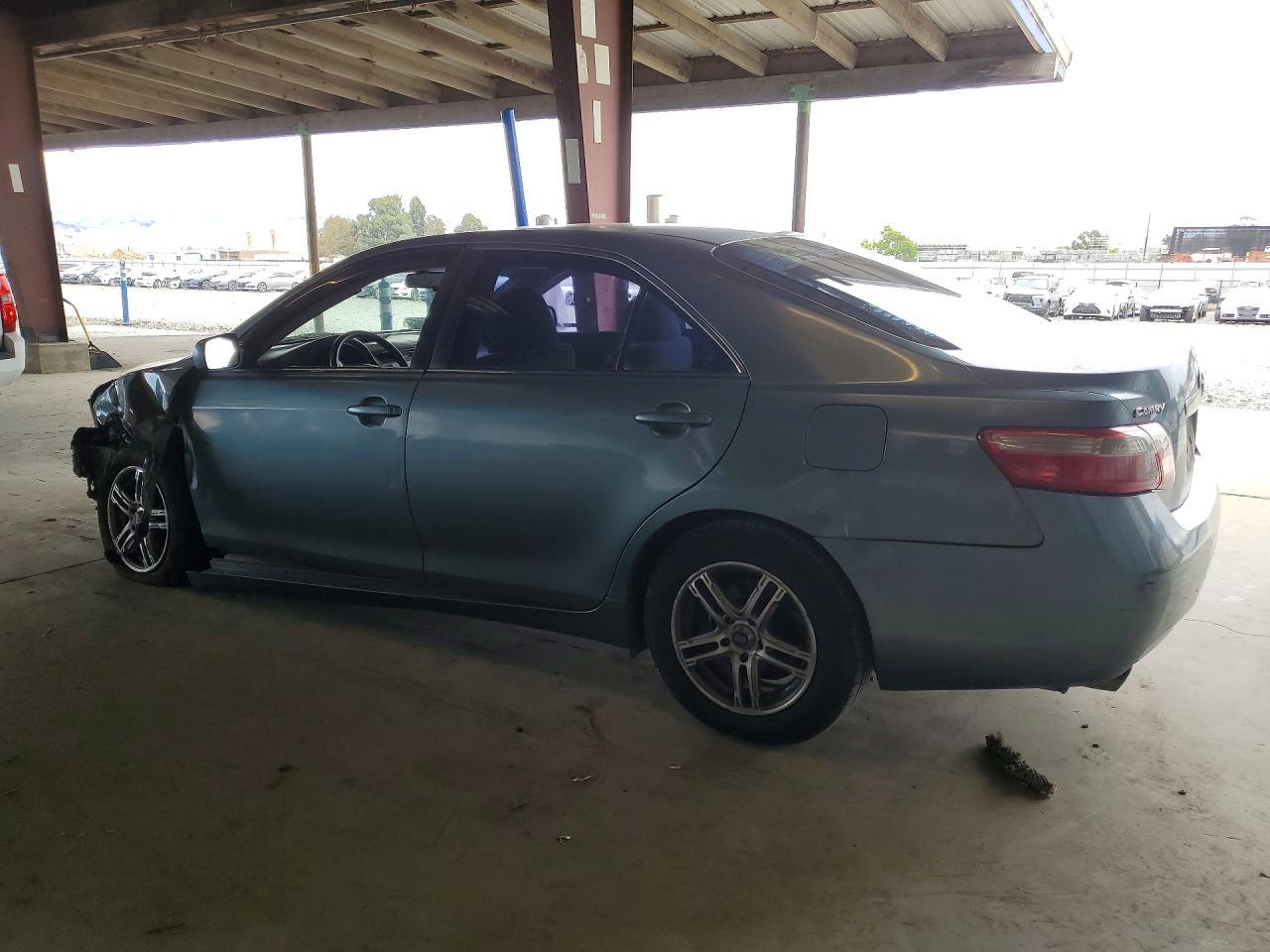 2007 Toyota Camry Le V6 - Фото 2