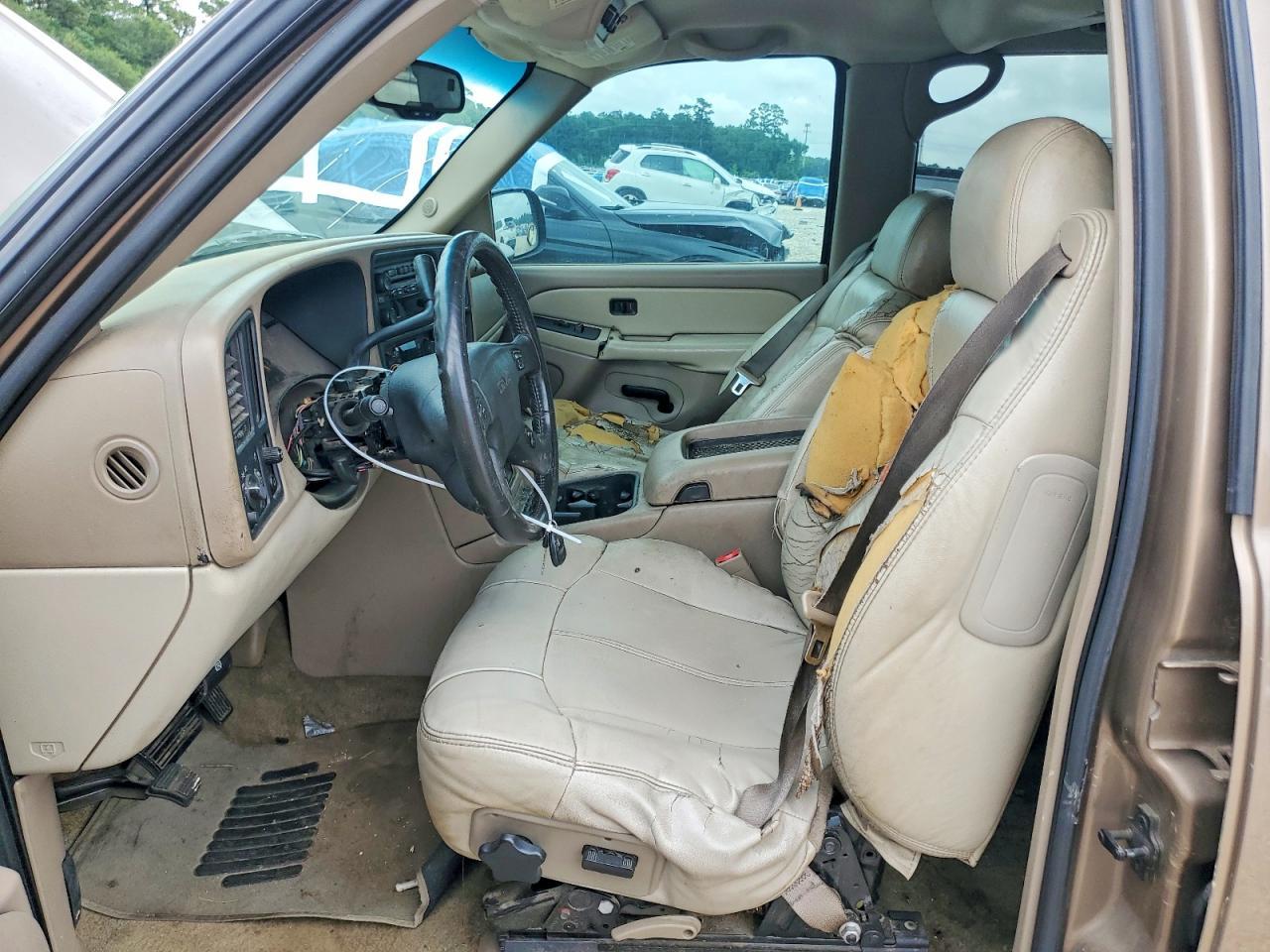 2003 GMC Yukon Xl C1500 - Фото 7