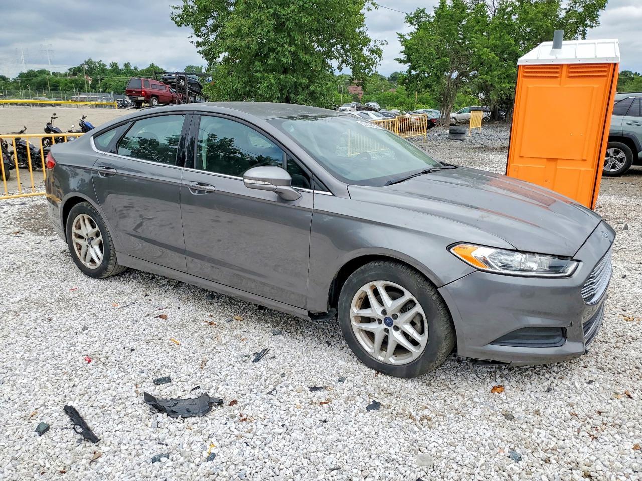 2014 Ford Fusion Se - Фото 4