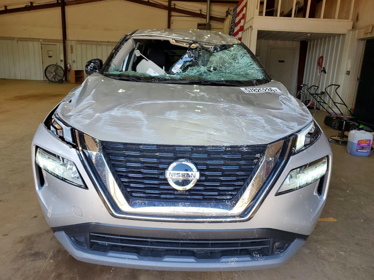 2021 Nissan Rogue Sv - Image 5