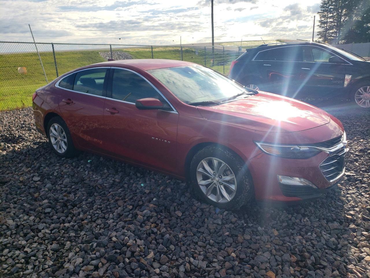 2025 Chevrolet Malibu Lt - Image 4