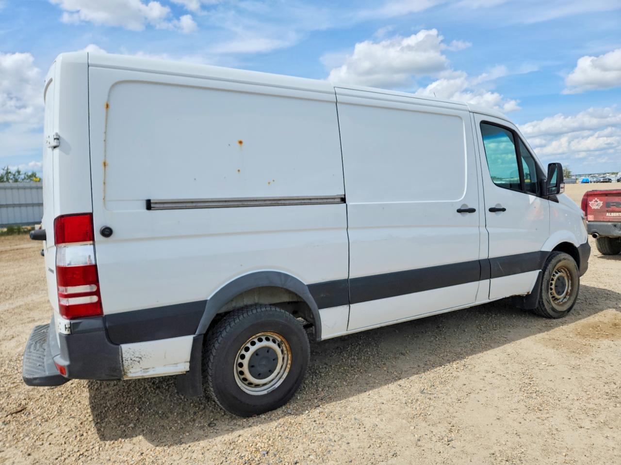 2016 Mercedes-Benz Sprinter 2500 - Image 3