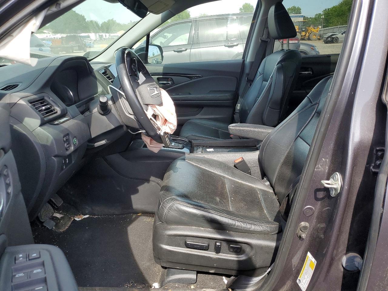 2019 Honda Pilot Elite - Image 7