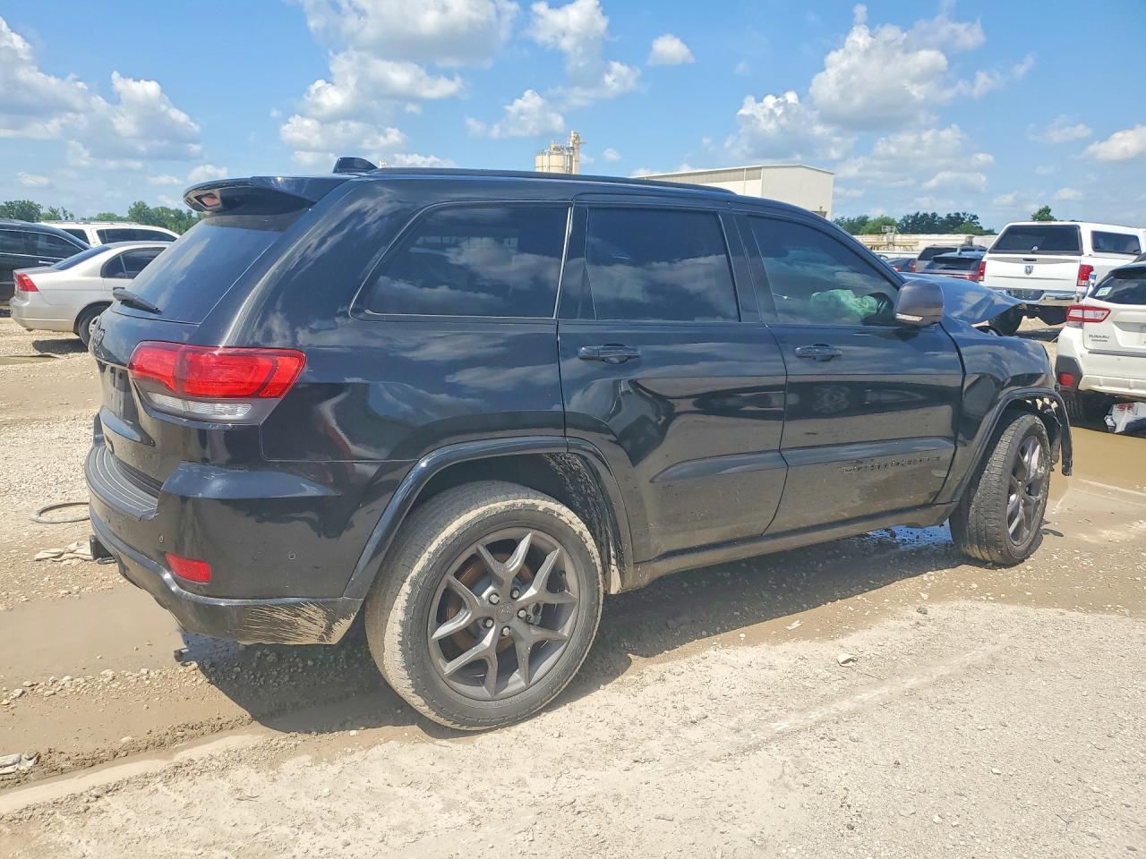2021 Jeep Grand Cherokee Limited - Фото 3