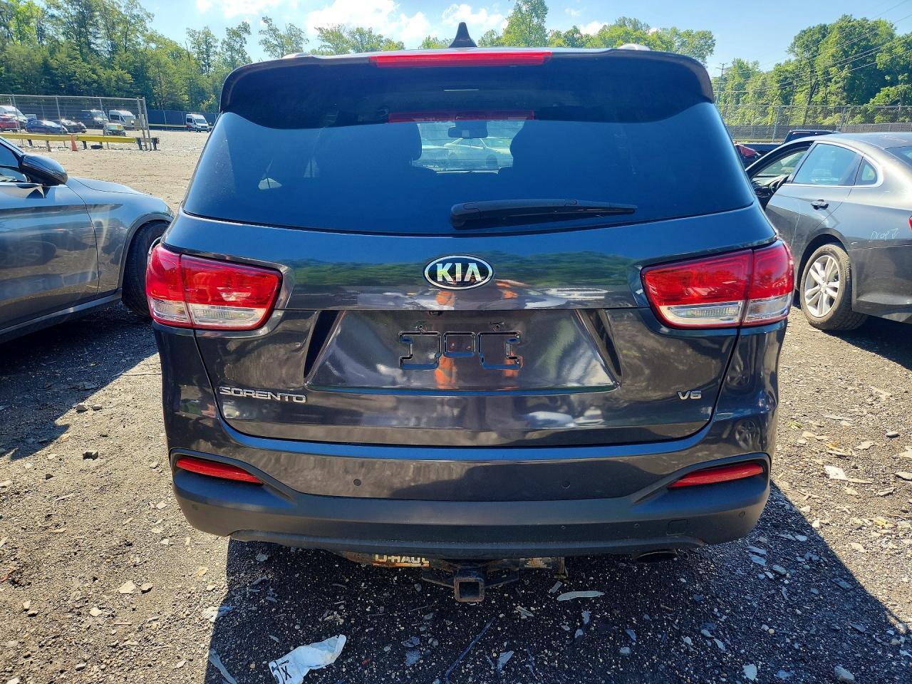 2016 Kia Sorento Lx V6 - Image 6