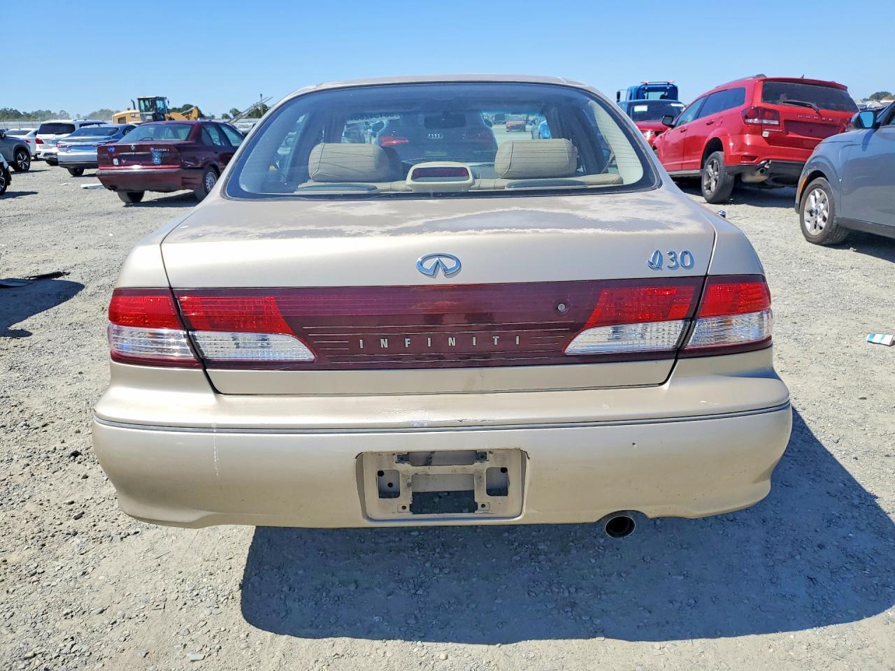 1998 Infiniti I30 Base - Image 6