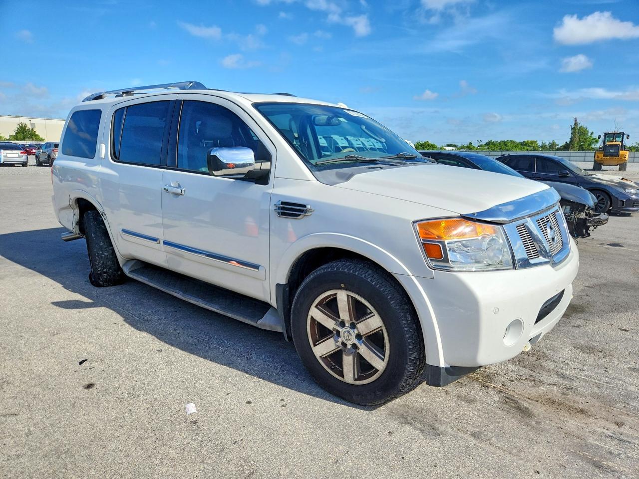 2010 Nissan Armada Se - Image 4