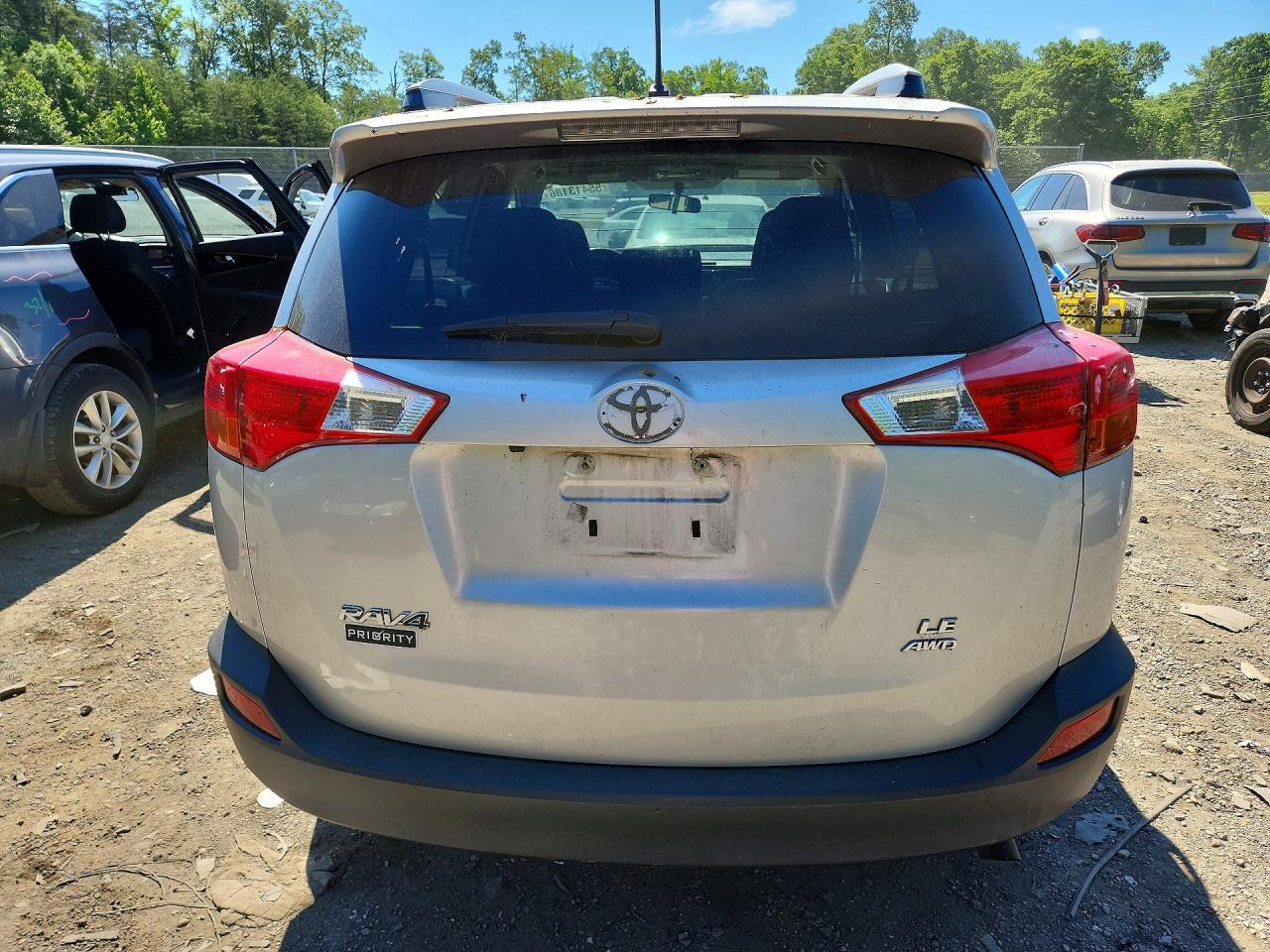 2015 Toyota Rav4 Le - Фото 6