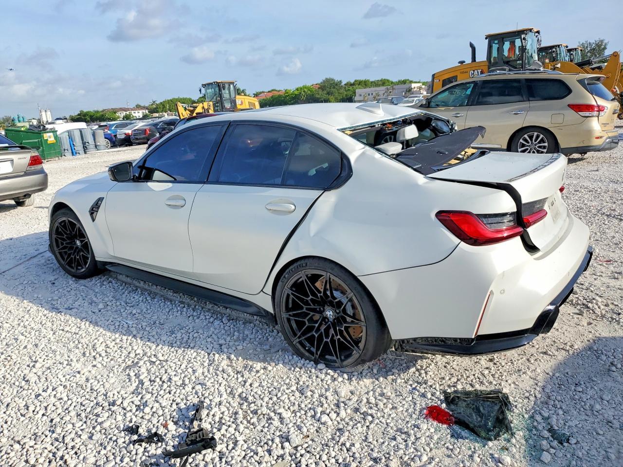 2021 BMW M3 Competition - Фото 2