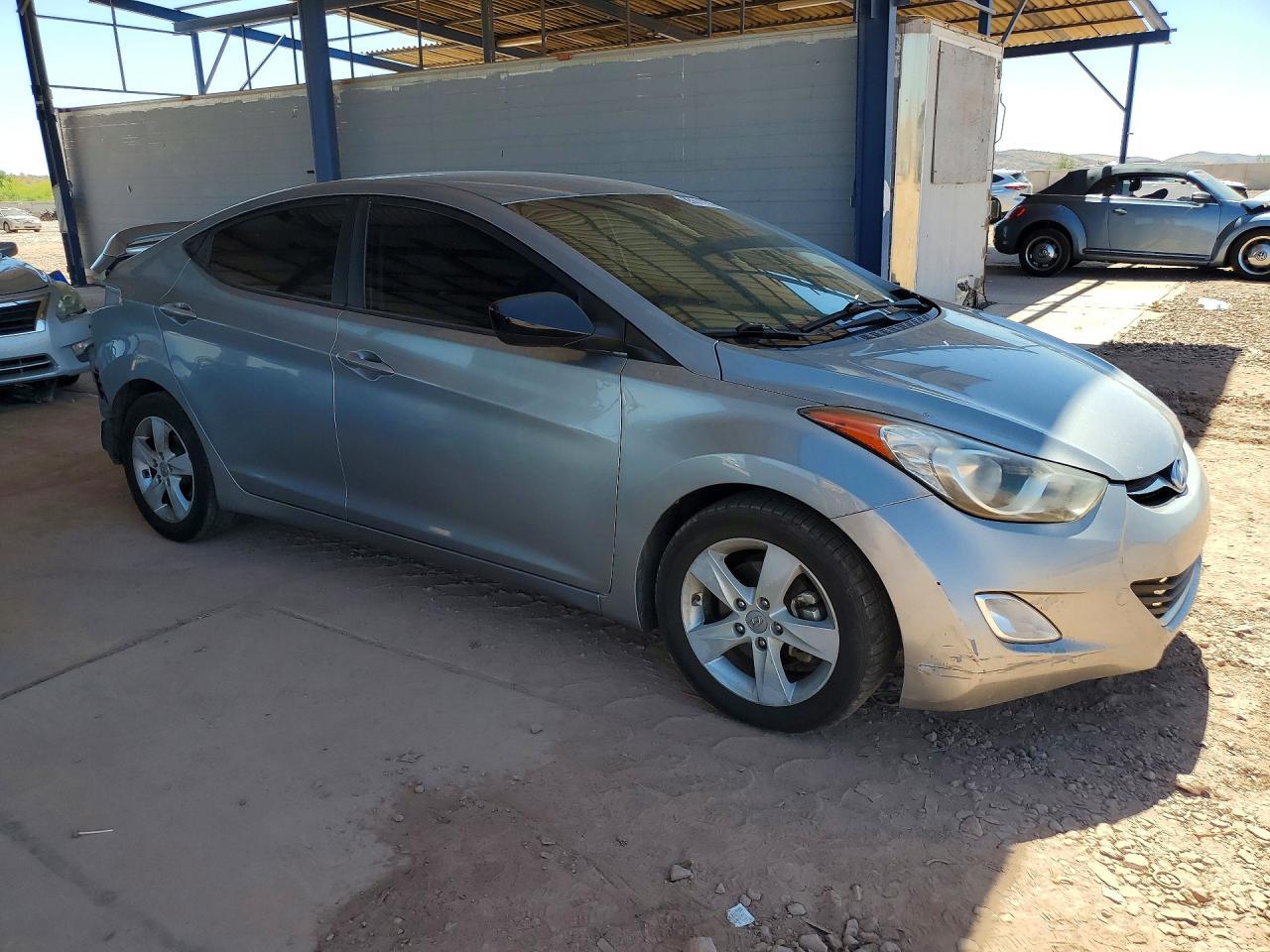 2013 Hyundai Elantra Gls - Фото 4