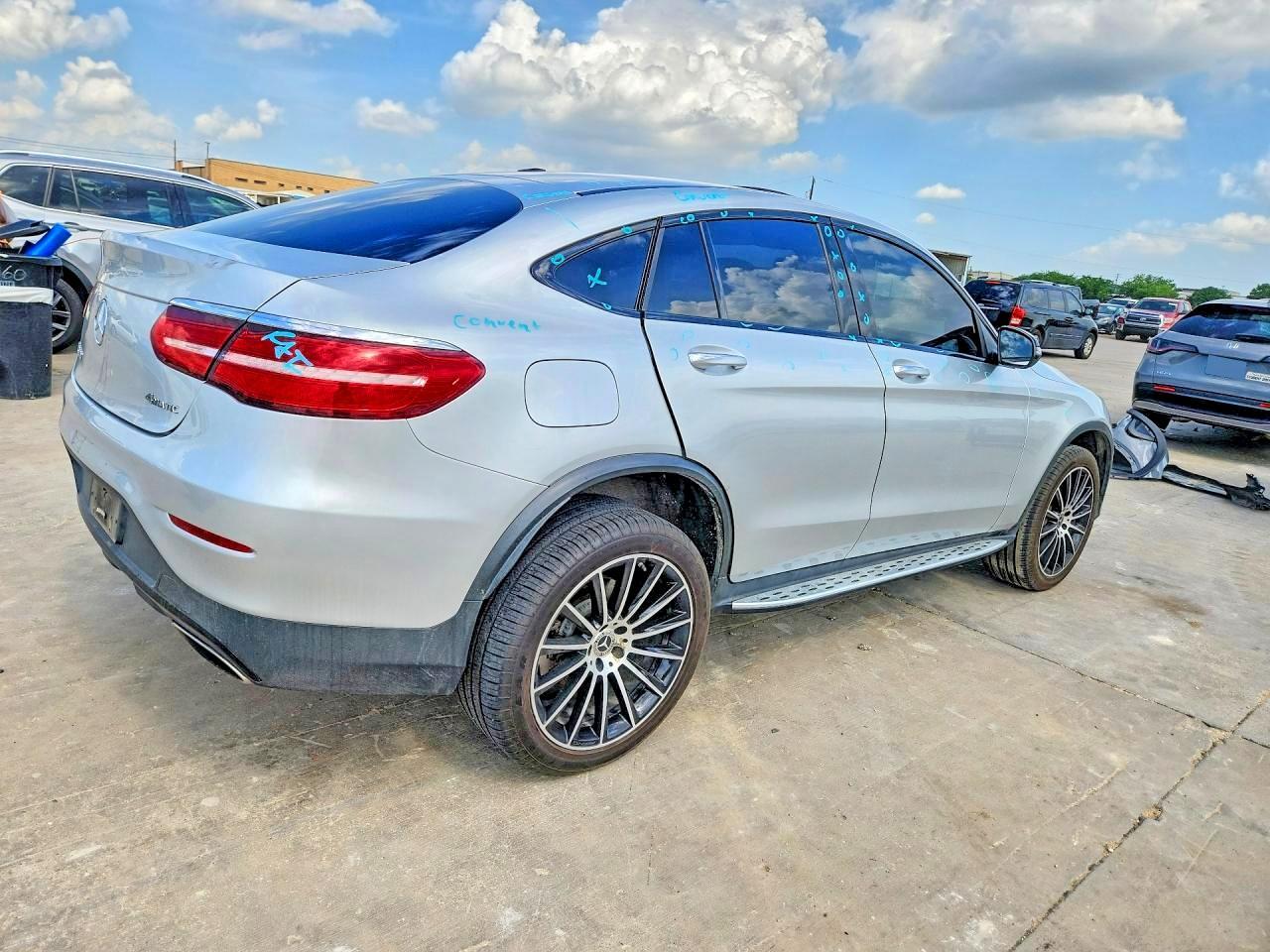 2019 Mercedes-Benz Glc Coupe 300 4Matic - Фото 3