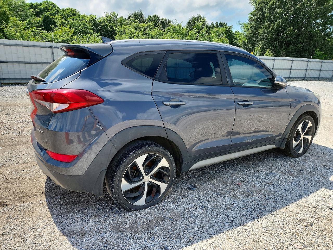 2018 Hyundai Tucson Sport - Image 3