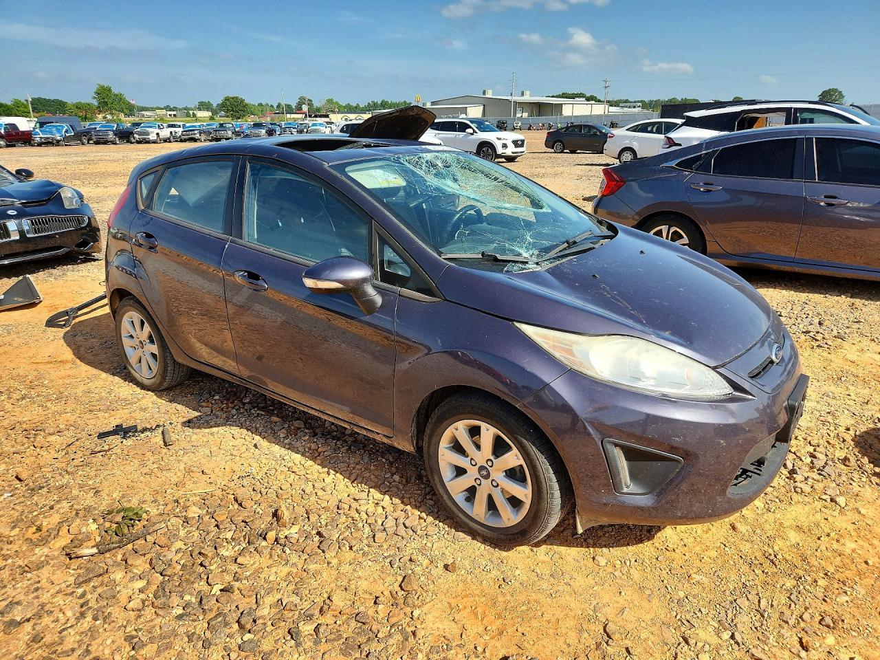 2013 Ford Fiesta Se - Image 4