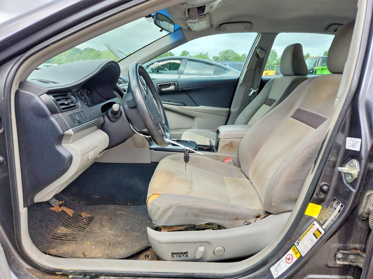 2013 Toyota Camry Le - Фото 7
